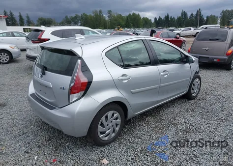 2015 Toyota Prius C из США, поврежденный, VIN JTDKDTB37F1098842